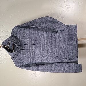 H&M  Gray Sweatshirt Size Medium